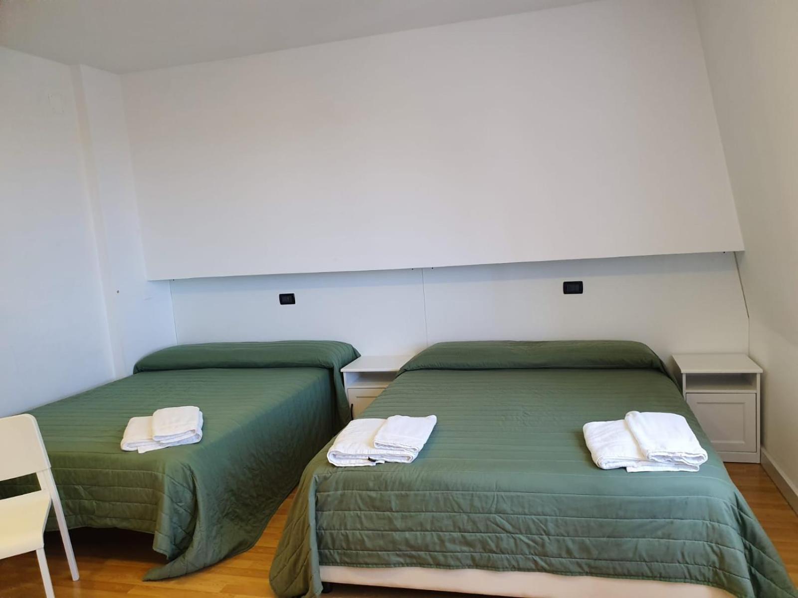 Camere Santa Rita San Giovanni Rotondo Bilik gambar