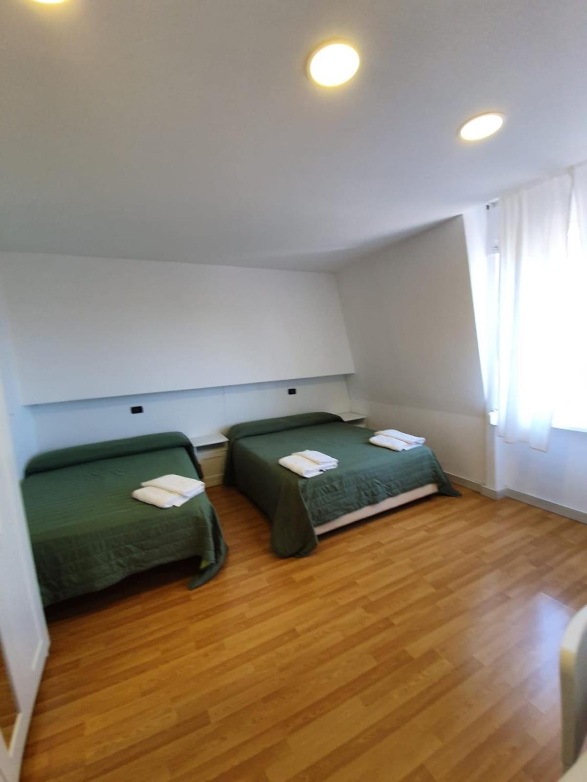 Camere Santa Rita San Giovanni Rotondo Bilik gambar